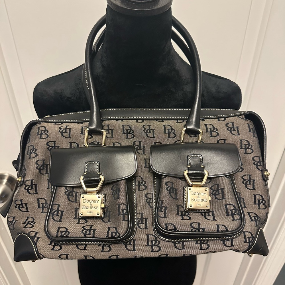 Dooney & Bourke vintage handbag